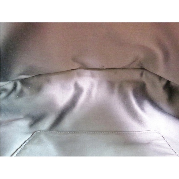 Miu Miu Red and Cream Clutch - Picture 13 of 16